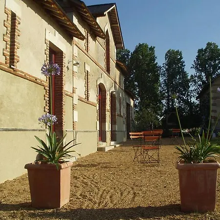 לינה וארוחת בוקר Chambres D'hotes Le Chalet Les Bois-d'Anjou