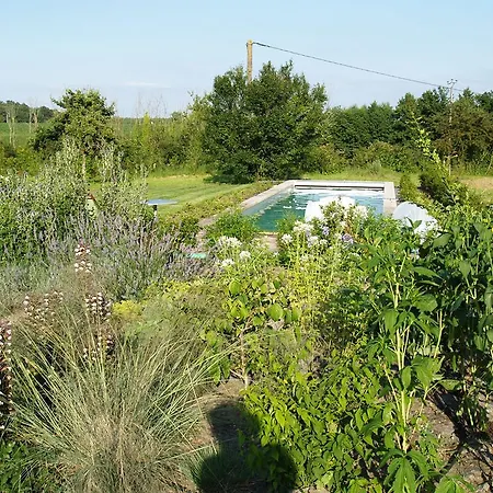 לינה וארוחת בוקר Chambres D'hotes Le Chalet Les Bois-d'Anjou